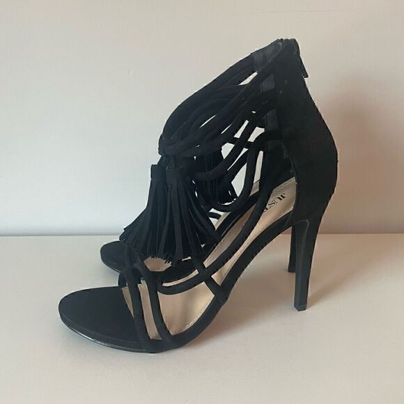 JustFab Gladiator Keeley Black Ankle Strap Tassel High Heels Size 7.5 - Picture 4 of 8